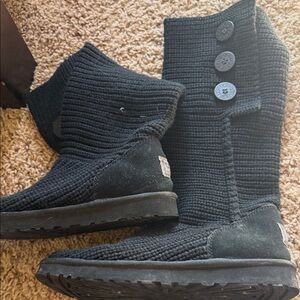 UGG - women’s Black Knit Button Boots